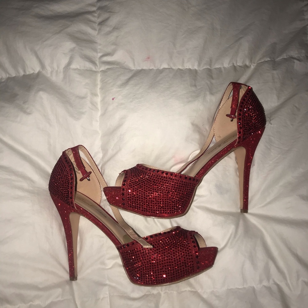 Red Prom/Hoco Shoes - Picture 2 of 2
